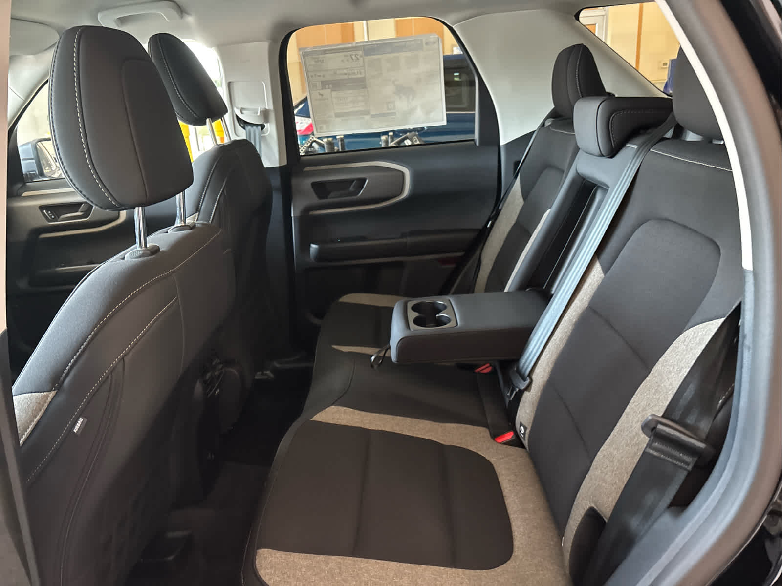 Vehicle image 20 of 29