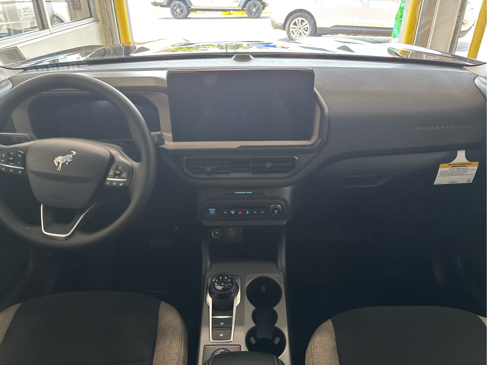 Vehicle image 7 of 29