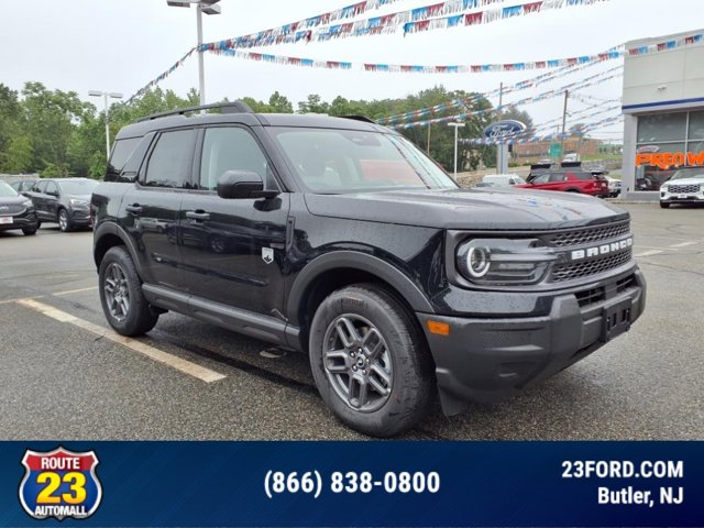 Vehicle image 3 of 19