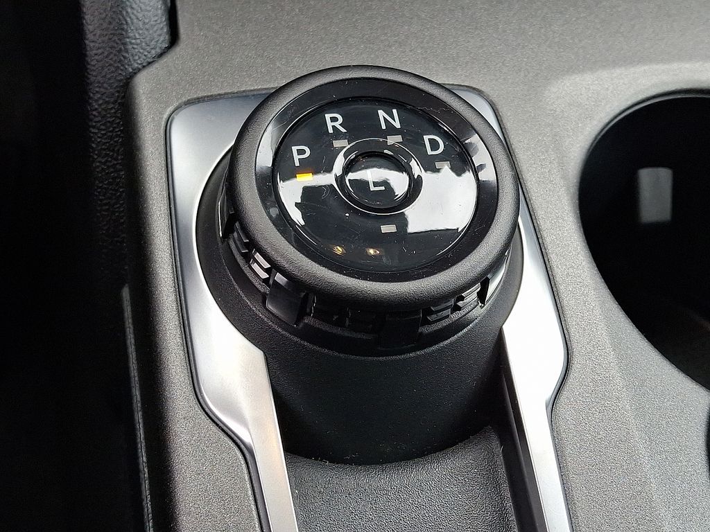 Vehicle image 13 of 13