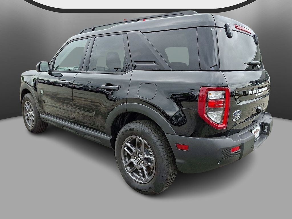 Vehicle image 4 of 13