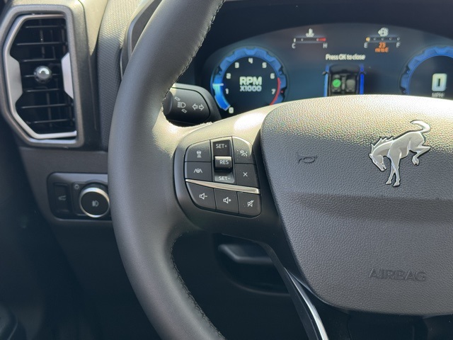 Vehicle image 20 of 34