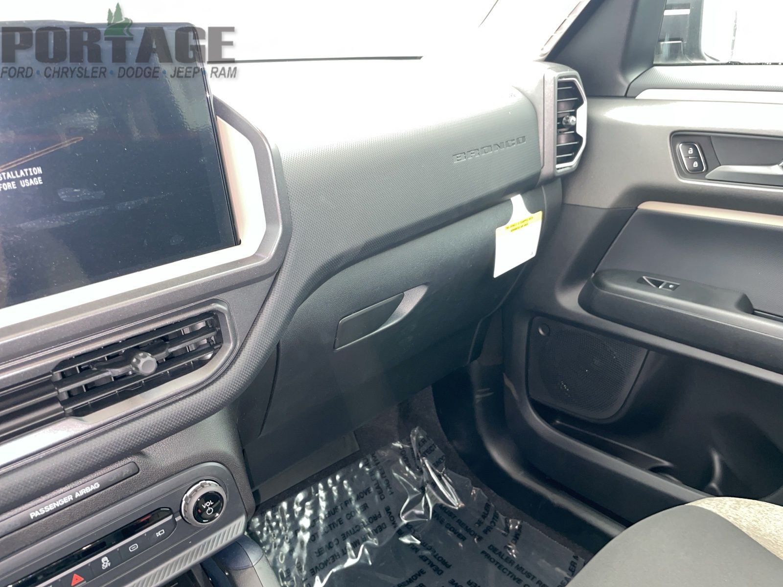 Vehicle image 18 of 39