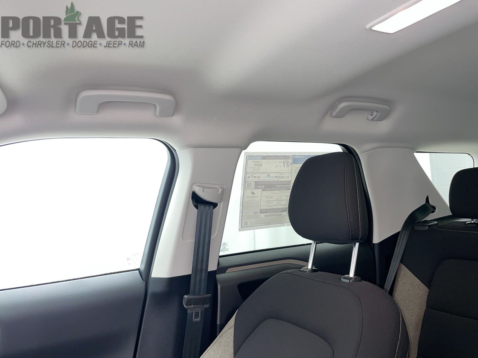 Vehicle image 31 of 39