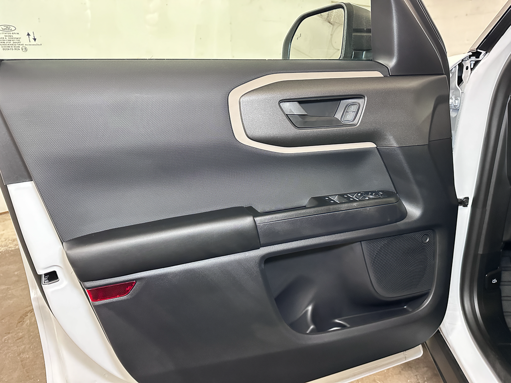 2025 Ford Bronco Sport Big Bend Image 31 of 40