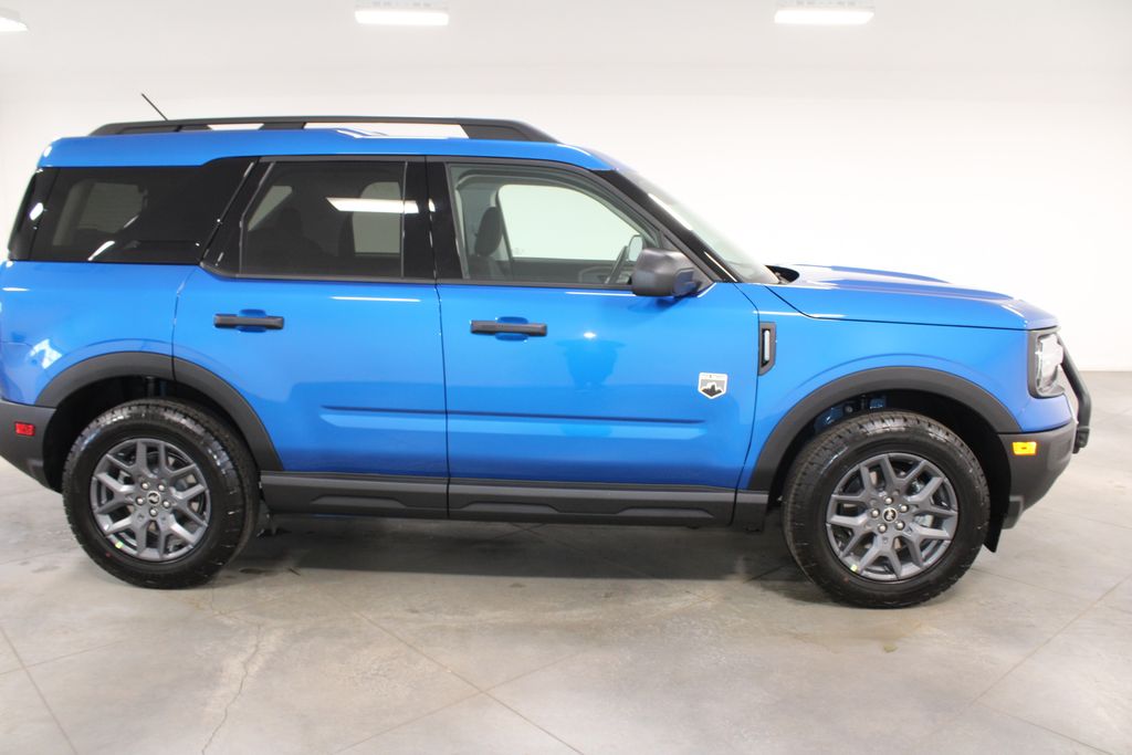 2025 Ford Bronco Sport Big Bend Image 4 of 49