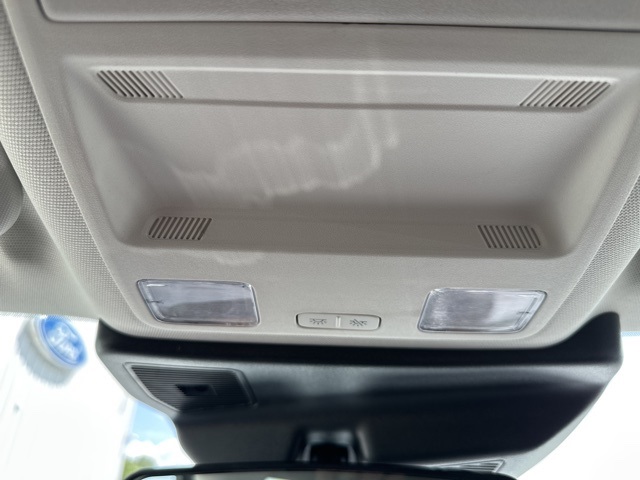 Vehicle image 39 of 39