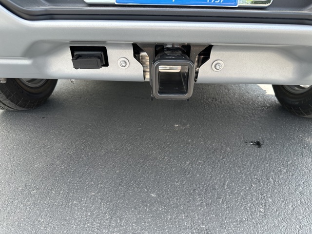 Vehicle image 16 of 39