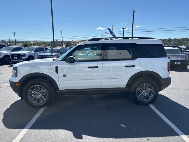 Vehicle image 7 of 28