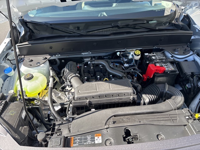 Vehicle image 8 of 28