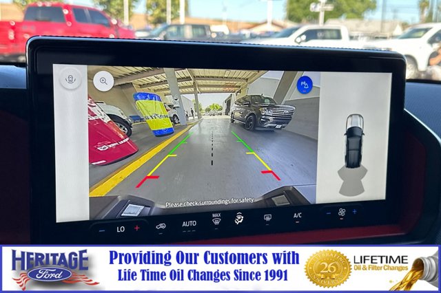 Vehicle image 16 of 23