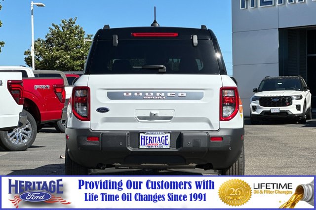 Vehicle image 6 of 23