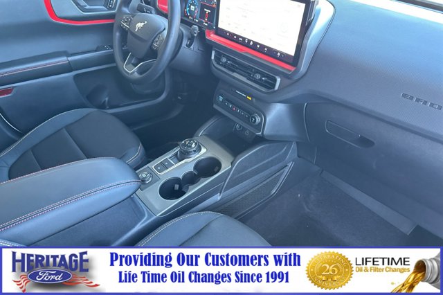 Vehicle image 13 of 23