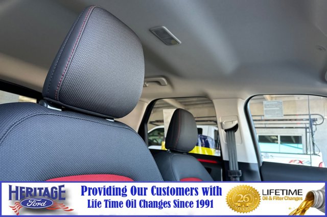 Vehicle image 14 of 23