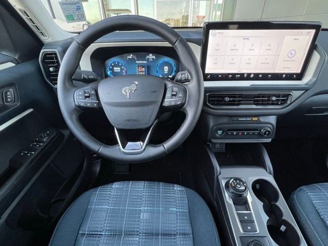 2025 Ford Bronco Sport Heritage Image 16 of 40