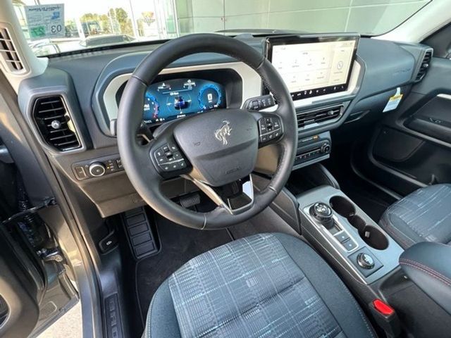 2025 Ford Bronco Sport Heritage Image 15 of 40