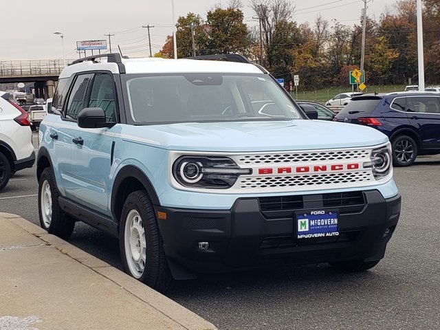 2025 Ford Bronco Sport Heritage Image 3 of 33