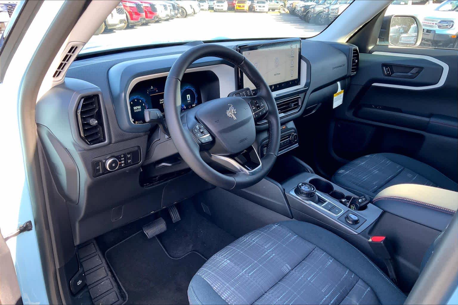 2025 Ford Bronco Sport Heritage Image 9 of 16