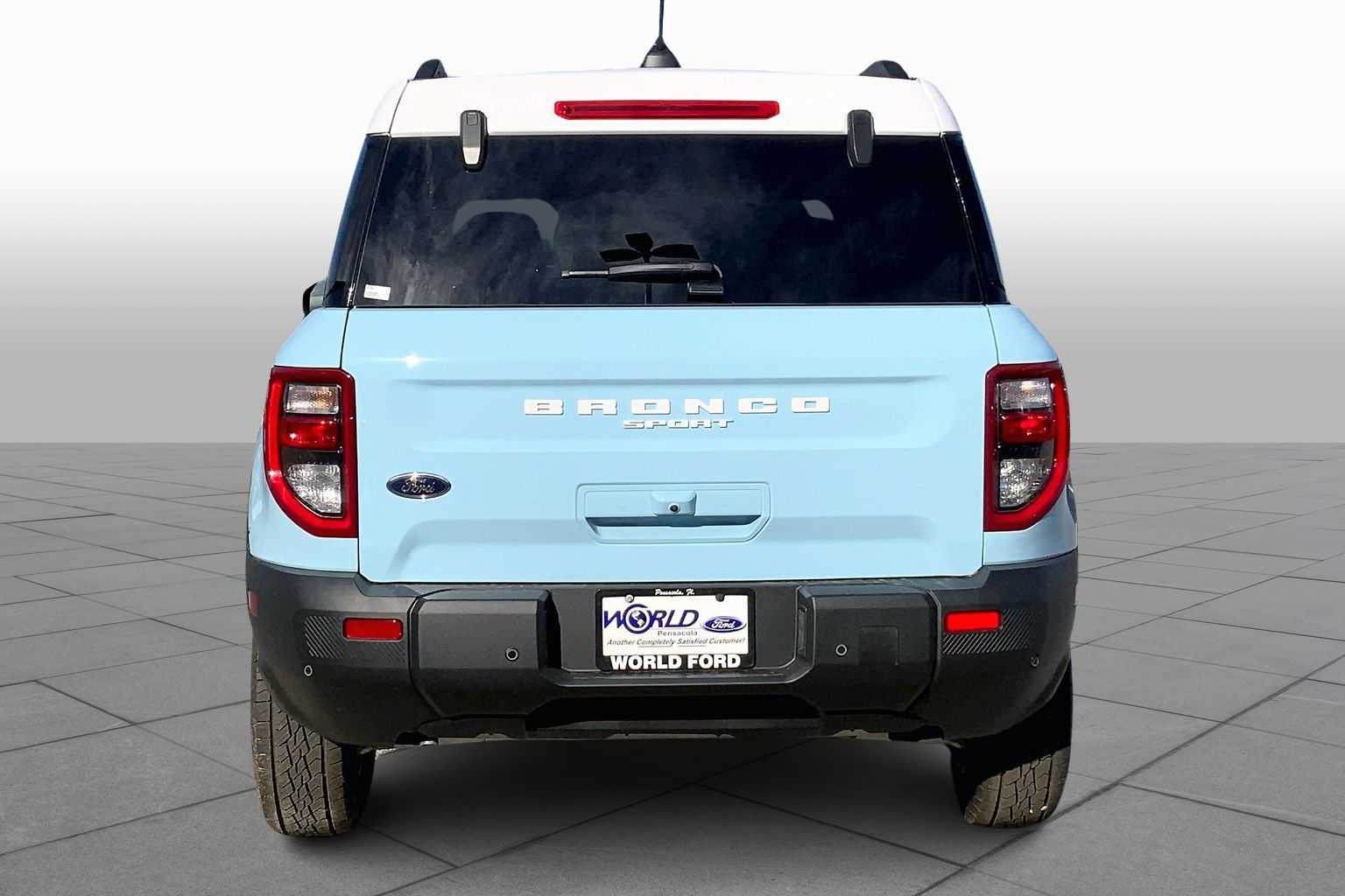 2025 Ford Bronco Sport Heritage Image 4 of 16