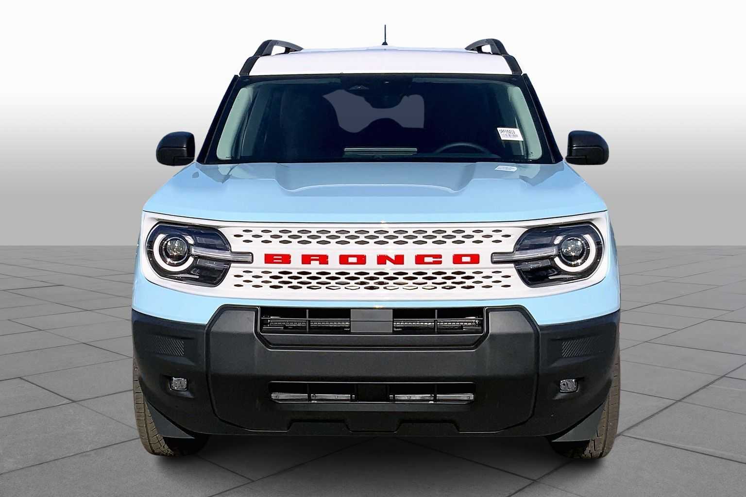 2025 Ford Bronco Sport Heritage Image 2 of 16