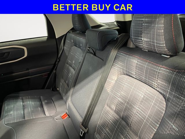 Vehicle image 9 of 15