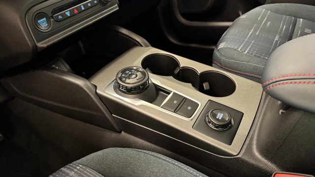 2025 Ford Bronco Sport Heritage Image 22 of 39