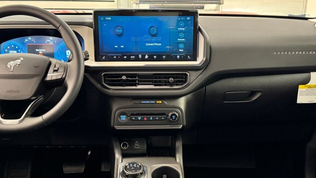 2025 Ford Bronco Sport Heritage Image 18 of 39