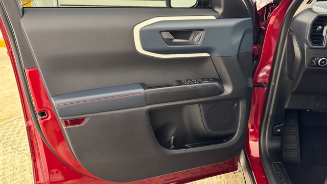 2025 Ford Bronco Sport Heritage Image 23 of 39