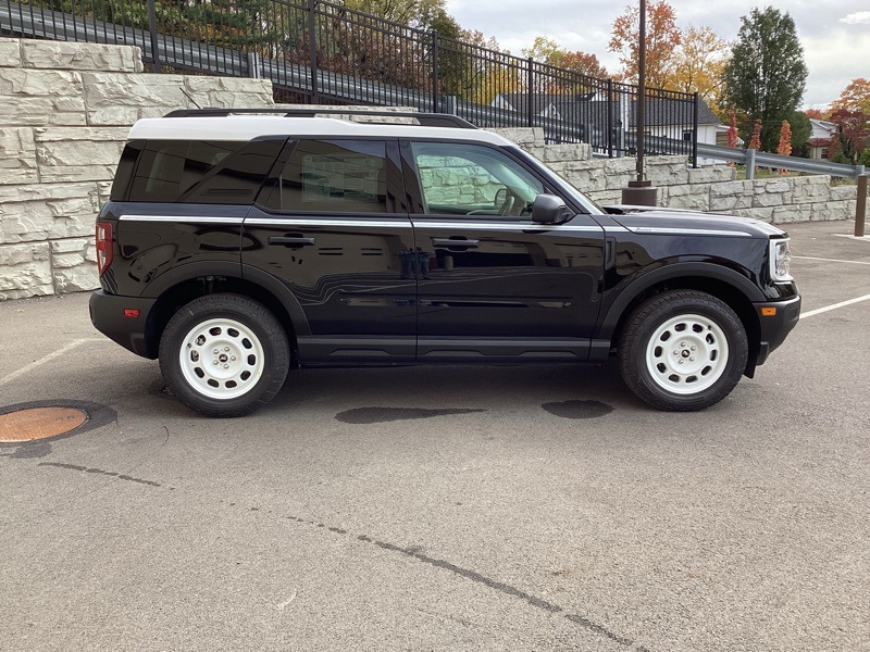 2025 Ford Bronco Sport Heritage Image 8 of 27