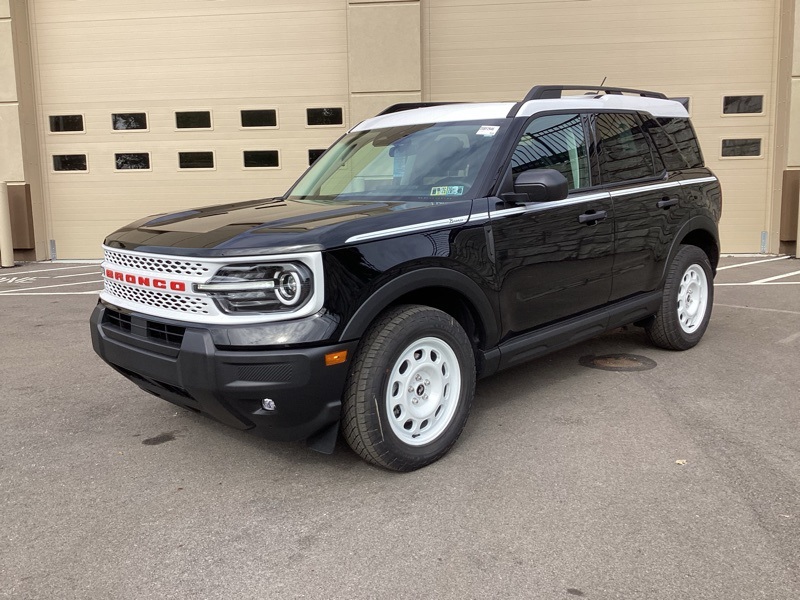 2025 Ford Bronco Sport Heritage Image 3 of 27