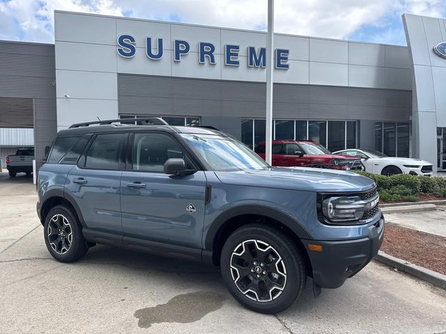 2025 Ford Bronco Sport Outer Banks Image 1 of 15