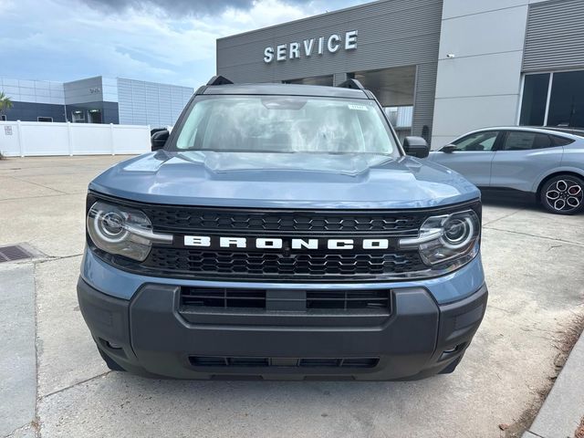 2025 Ford Bronco Sport Outer Banks Image 2 of 15