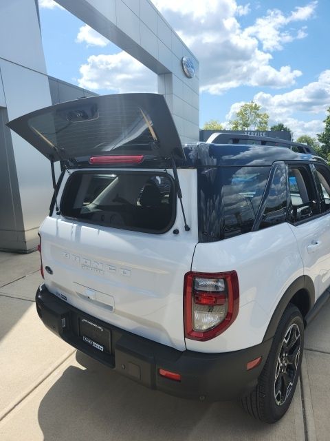 2025 Ford Bronco Sport Outer Banks Image 8 of 45