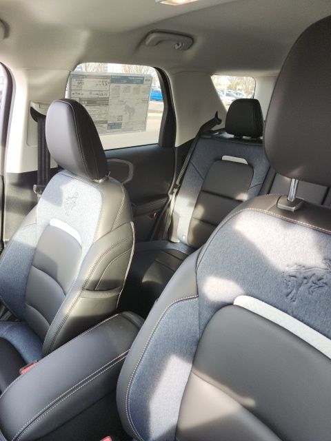 2025 Ford Bronco Sport Outer Banks Image 21 of 48