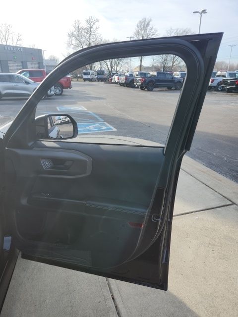 2025 Ford Bronco Sport Outer Banks Image 26 of 48