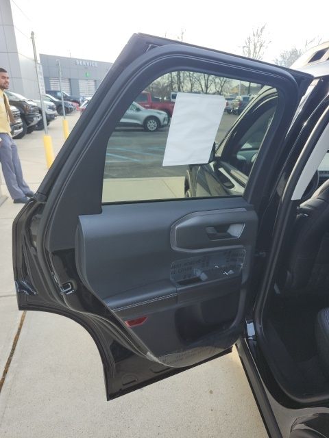 2025 Ford Bronco Sport Outer Banks Image 30 of 48