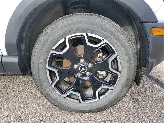 2025 Ford Bronco Sport Outer Banks Image 5 of 29