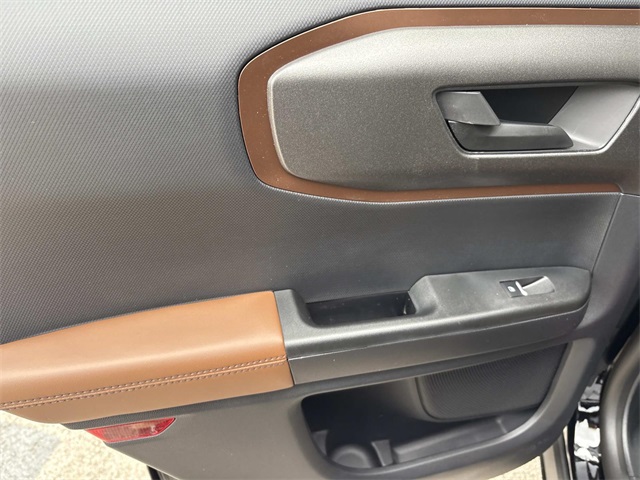 2025 Ford Bronco Sport Outer Banks Image 20 of 31