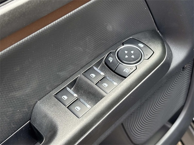 2025 Ford Bronco Sport Outer Banks Image 30 of 32