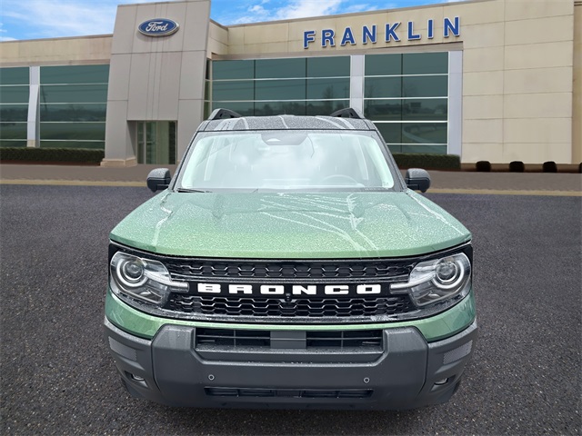 2025 Ford Bronco Sport Outer Banks Image 2 of 33
