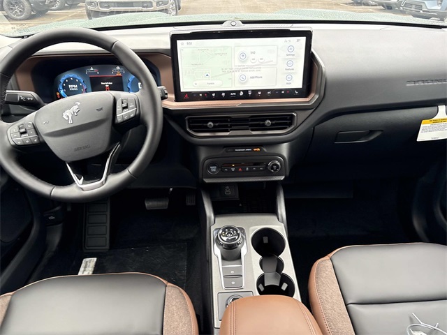 2025 Ford Bronco Sport Outer Banks Image 14 of 33