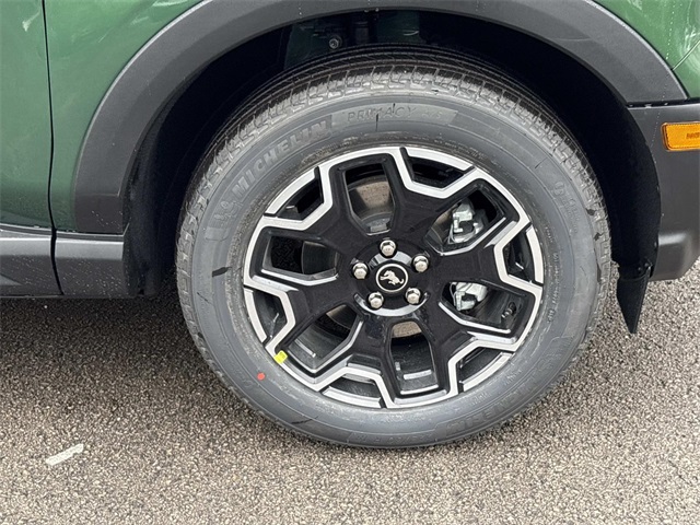 2025 Ford Bronco Sport Outer Banks Image 9 of 33