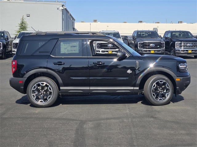 Vehicle image 2 of 11