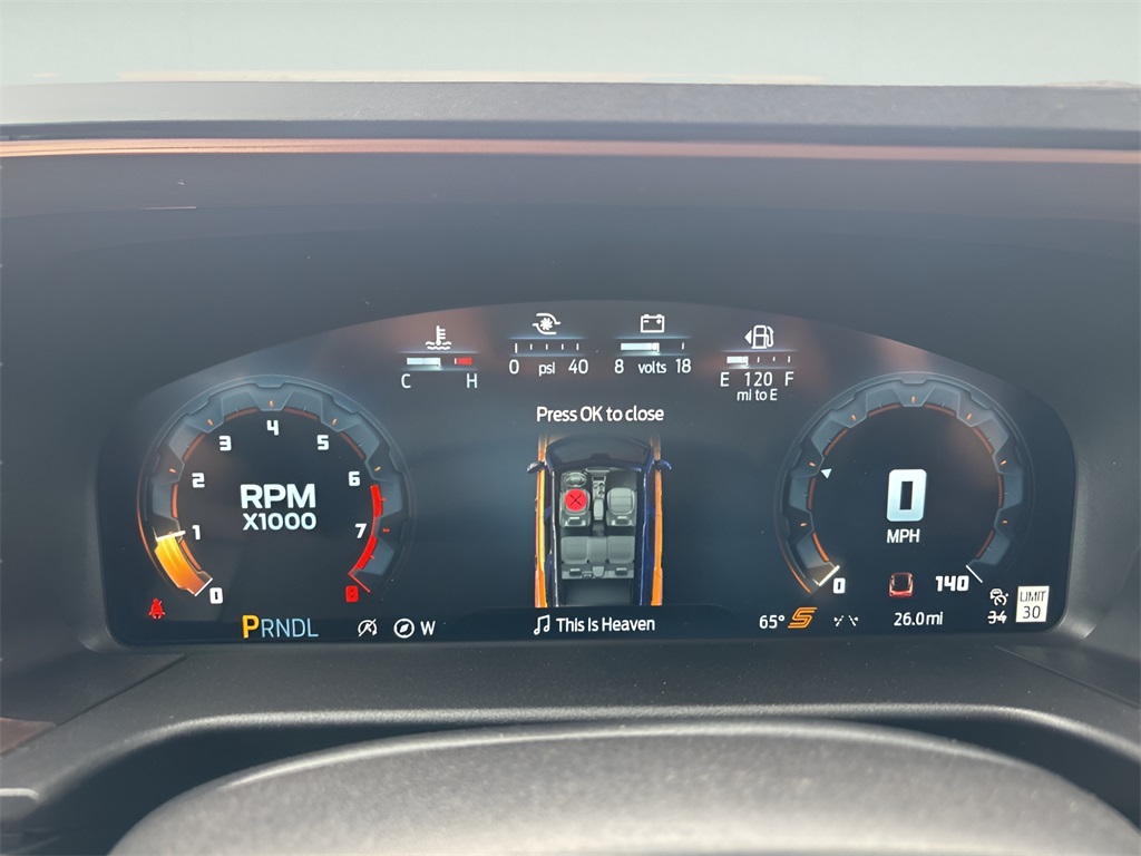 Vehicle image 18 of 40