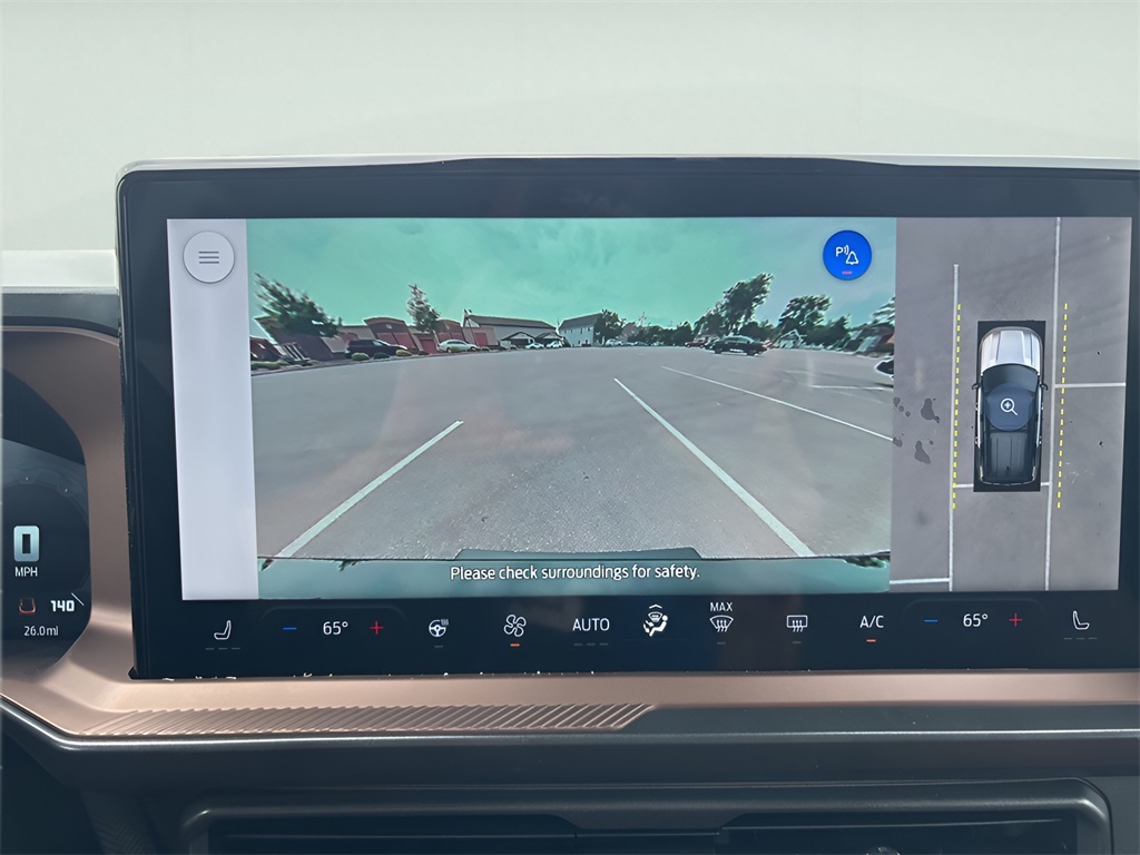 Vehicle image 21 of 40