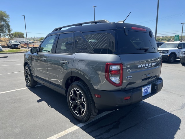 Vehicle image 8 of 35