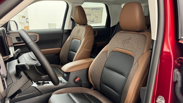 2025 Ford Bronco Sport Outer Banks Image 15 of 34