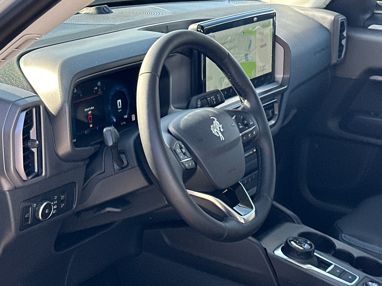 2025 Ford Bronco Sport Outer Banks Image 11 of 35