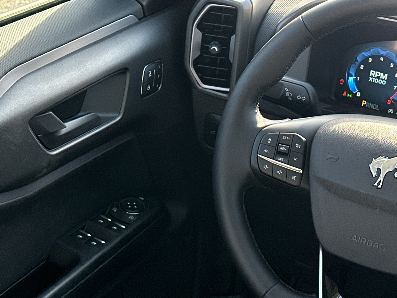 2025 Ford Bronco Sport Outer Banks Image 34 of 35