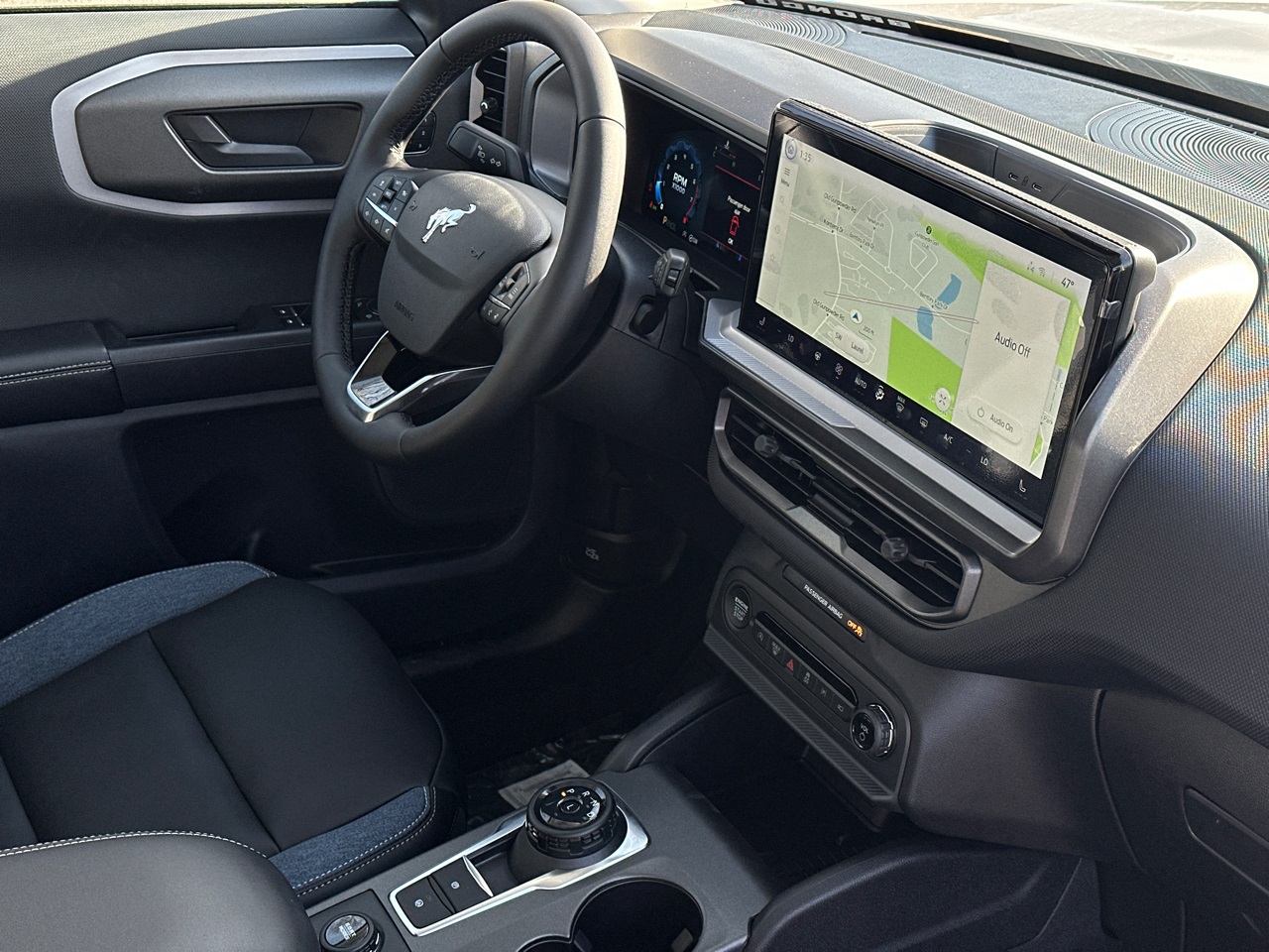 2025 Ford Bronco Sport Outer Banks Image 12 of 35